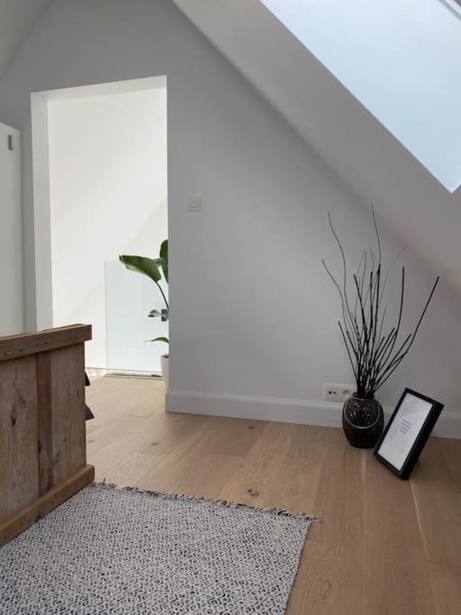 The Conservatory Cosy & Romantic Little House - Central Between Gent Antwerpen Brussel & Brugge Lokeren Exterior photo